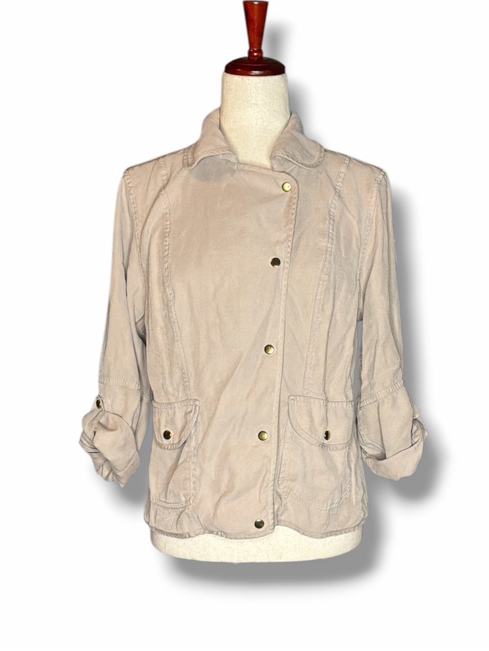 Chico’s Light Taupe Asymmetrical Snap Close Jacket Size 0